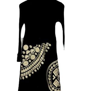 Knit turtleneck and embroidered dress size xs